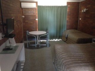 Tambo Mill Motel & Caravan Park Hotel, Queensland - 3