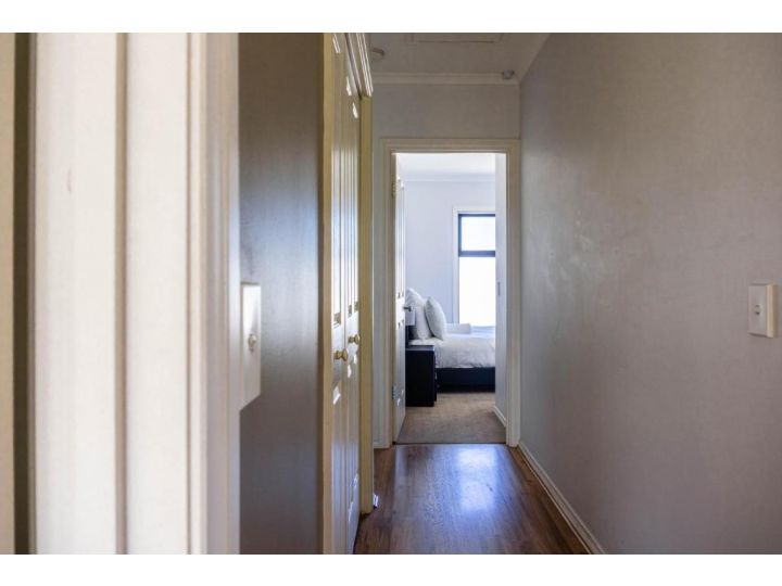Tasha&#x27;s Apartments on Kerry Apartment, South Australia - imaginea 19
