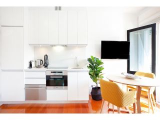 Tasteful Modern Studio 2.3Km From City Centre Apartment, Sydney - 5