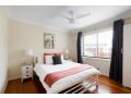 Tates Escape close to Ocean and River! Pet Friendly Guest house, Ocean Grove - thumb 2