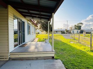 Teddy's Shack - Pet Friendly Guest house, Robe - 2