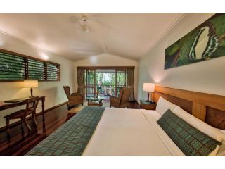 Thala Beach Nature Reserve Hotel, Oak Beach - 2