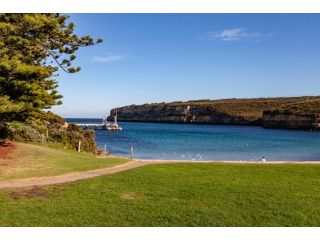 The Albatross Guest house, Port Campbell - 1