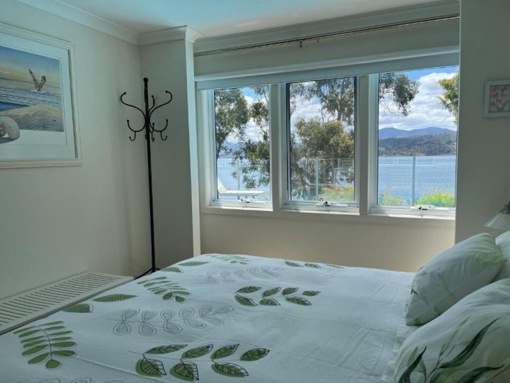 The Anchorage Waterfront Retreat Apartment, Tasmania - imaginea 13