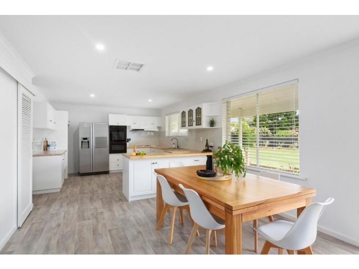 The Arches ~ Style, location and spacious living! Guest house, McLaren Vale - imaginea 7