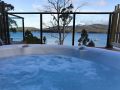 The Beach House- private jacuzzi and wood fire! Guest house, Dover - thumb 6