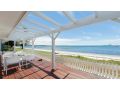 The Beach Shack on Wanda - Brand New Beachfront Luxury Guest house, Salamander Bay - thumb 7