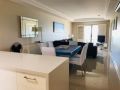 The White Pearl Penthouse Apartment, Perth - thumb 4