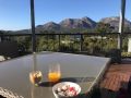 The Bolthole Guest house, Coles Bay - thumb 12