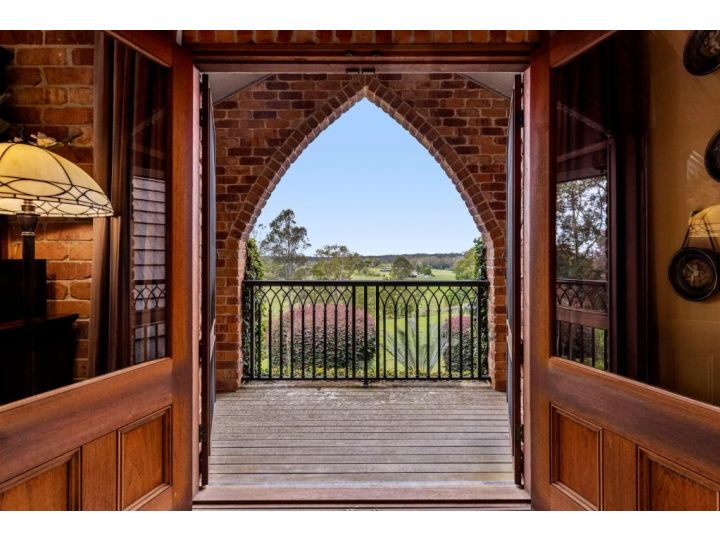 The Castle at Bonville Bed and breakfast, Bonville - imaginea 8