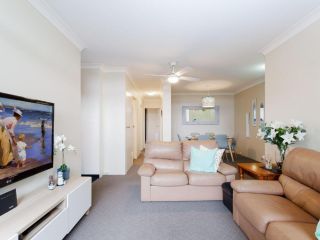 The Commodore 22 9 Donald Street Apartment, Nelson Bay - 1