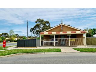 The Corner Store B&B Bed and breakfast, Australia - 1