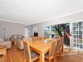 &#x27;The Croft&#x27; 11 Boulder Bay Rd - Cosy Beach House with Aircon & only 270m to the Beach Guest house, Fingal Bay - thumb 3