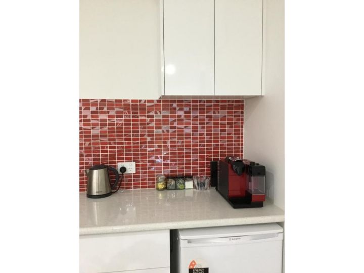 The Cyclone Shelter Apartment, Cairns - imaginea 7