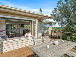The Deck House Guest house, Smiths Beach - 4