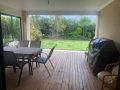 The Deluxe Holiday Guest house, Portarlington - thumb 2