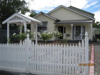 The Don Healesville Bed and breakfast, Healesville - 1