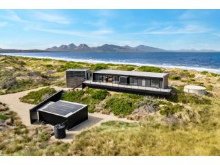 Elements - Freycinet Holiday Houses Guest house, Tasmania - 2