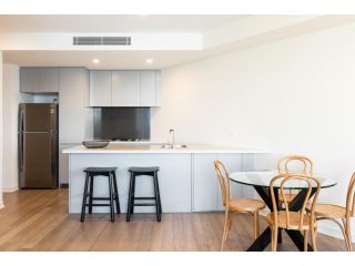 The Edge - Luxurious Waterfront Apartment Apartment, Newcastle - 4