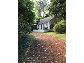 The English Cottage on Tamborine Mountain Guest house, Mount Tamborine - 2