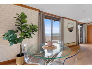 The Flaxman Studio - Panoramic Ocean Views Apartment, Port Lincoln - 3