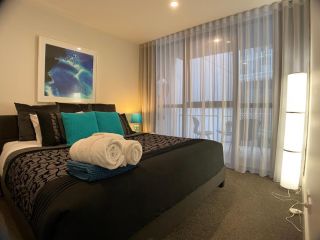 The Gallery Luxe 1 BR Executive Apartment in the heart of Braddon Wine Secure Parking WiFi Apartment, Canberra - 1