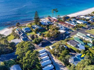 THE GREEN WHALER Hyams Beach 4pm Check Out Sundays except Peak season Guest house, Hyams Beach - 3