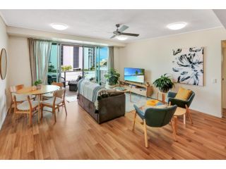 The Harbour View Condo Apartment, Cairns - 1