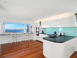Elegant Sea-facing Home with Fantastic Views Guest house, New South Wales - 3