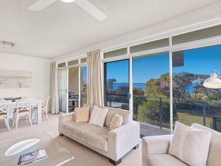 The Helm, Unit 1, 22 Voyager Close Apartment, Nelson Bay - 2