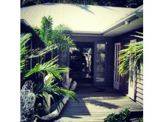 The Island Retreat Guest house, Moreton Island - 4