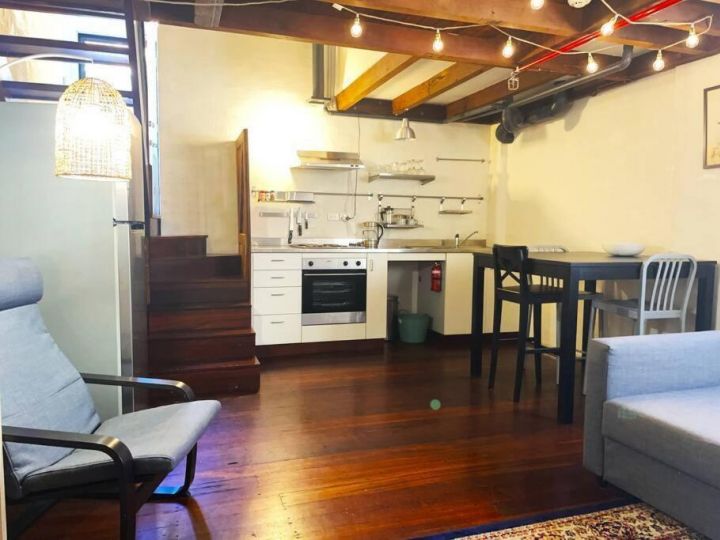 The Jarrah Loft a stylish apartment in the West End of Fremantle Hotel, Fremantle - imaginea 8
