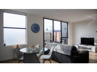 The Kew Apartment Apartment, Melbourne - 3