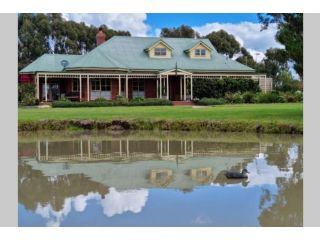 The Lake House Waranga Shores Guest house, Victoria - 2