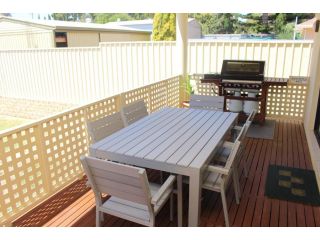 The Lighthouse - Beachfront Accommodation Guest house, South Australia - 3