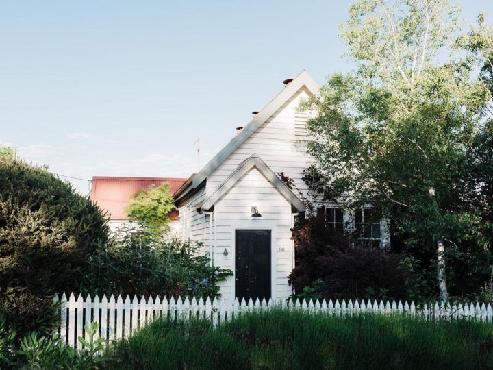 The Little School House Guest house, Hepburn Springs - imaginea 17