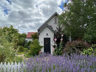 The Little School House Guest house, Hepburn Springs - 4