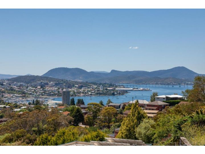 The Lookout Apartment, Hobart - imaginea 2