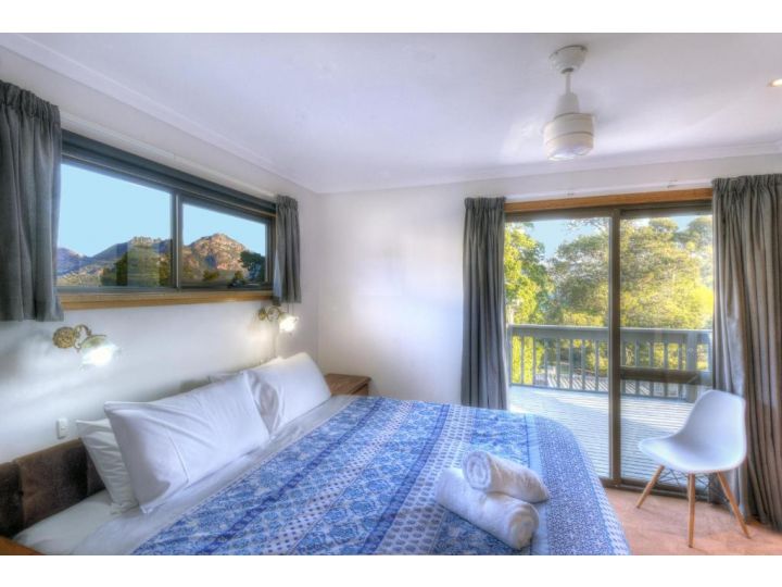 The Lookout ~ Large family house with views Guest house, Coles Bay - imaginea 7