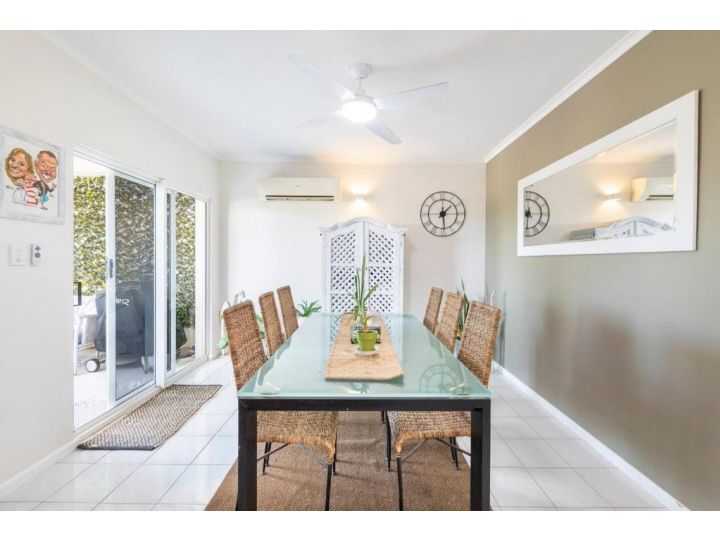 The Lookout Sanctuary in Nightcliff with Balcony Apartment, Nightcliff - imaginea 16