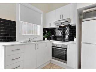 The Luxurious Apartment with Courtyard Apartment, Sydney - 4
