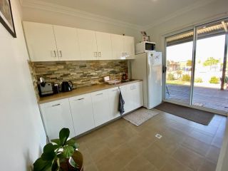 The Mains Guest House 2 Bedroom Farm Stay Guest house, Western Australia - 5