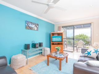 The Meridian 7 Fall Asleep To The Sound Of The Ocean Apartment, Yamba - 4