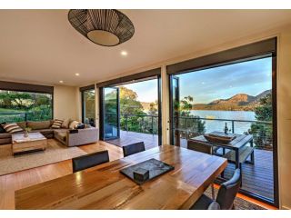 The Moorings Guest house, Coles Bay - 1