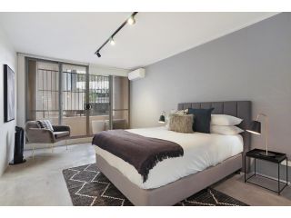 The most convenient location in town Apartment, Sydney - 3
