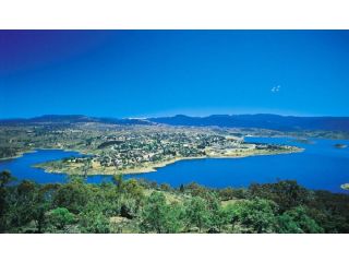 The Mountain House Guest house, Jindabyne - 5