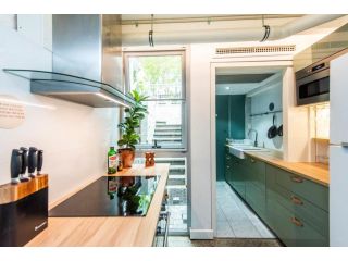 New York Style Studio in Northbridge with Roof Terrace Guest house, Perth - 3