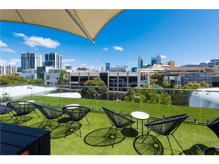 Comfortable Room with Fantastic Rooftop Views Guest house, Perth - imaginea 17