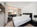 Chic Sanctuary - Stylish Room with Rooftop Guest house, Perth - thumb 2