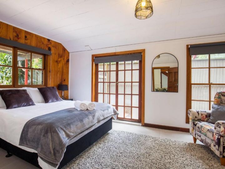 The Oasis - Short Drive to Berry and The Beach Guest house, Shoalhaven Heads - imaginea 6